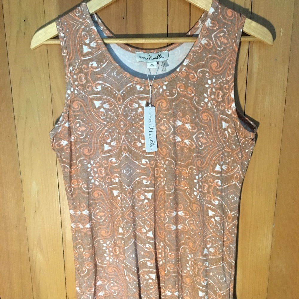 NEW Simply Noelle Top